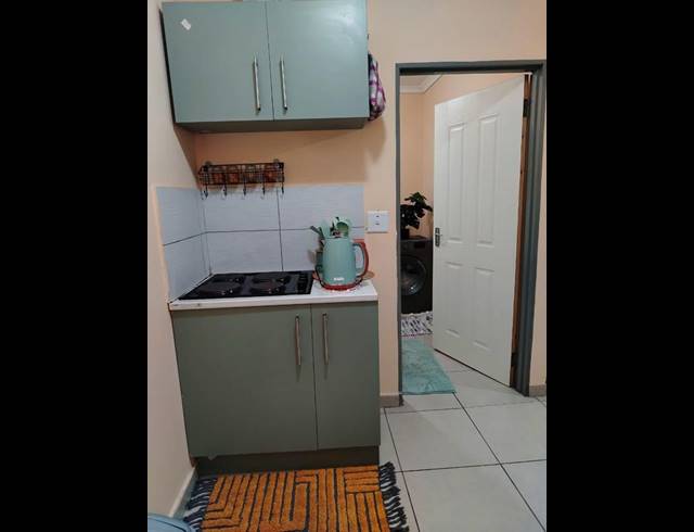 1 BEDROOM PROPERTY TO RENT IN ORLANDO WEST